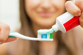 The Top 10 Best Toothpastes for Bad Breath