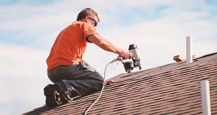 Use Social Media Programs For Quality Roofing Leads