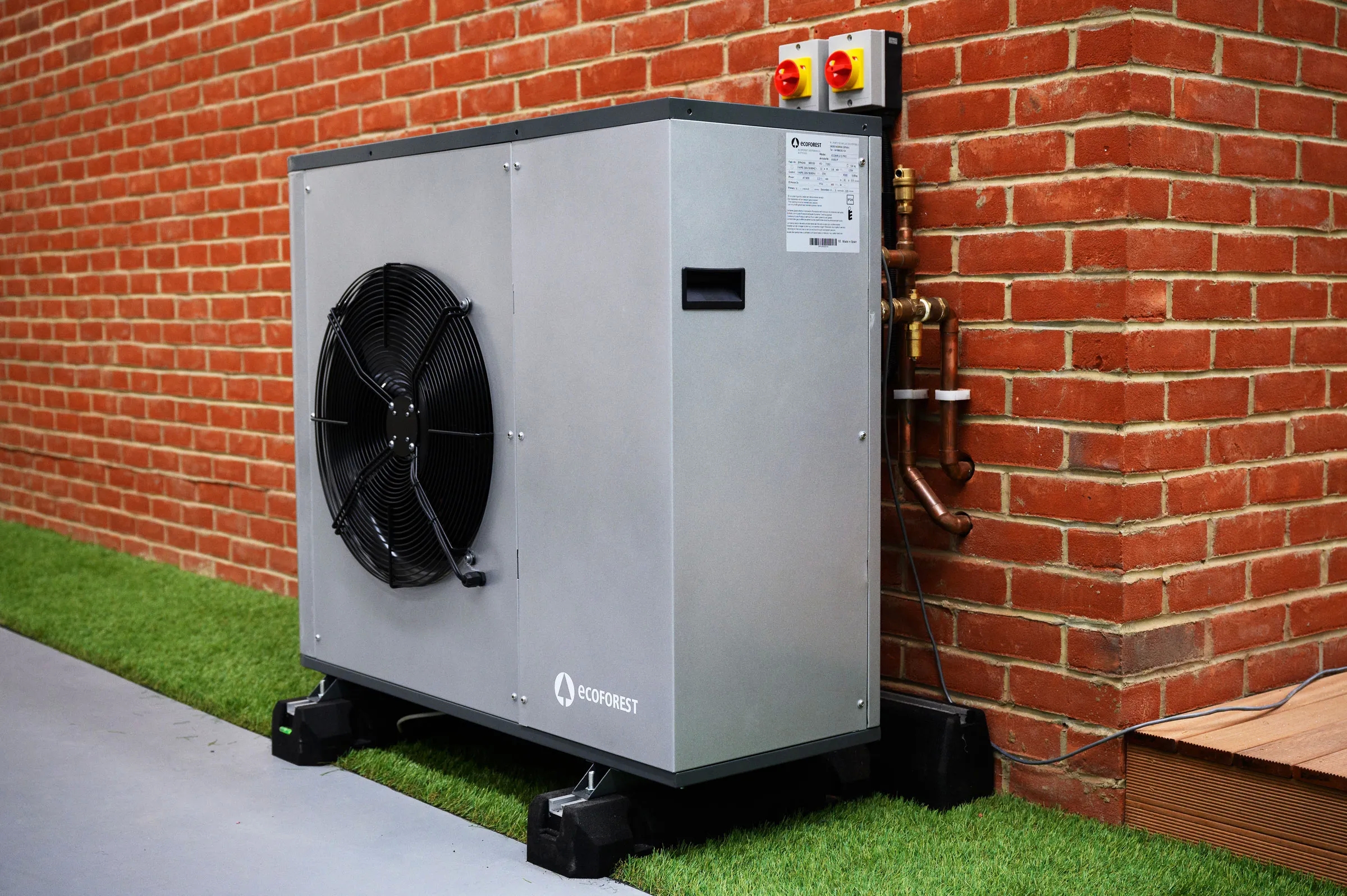 Have A Look At Some Aspects To Consider Purchasing The Heat Pumps